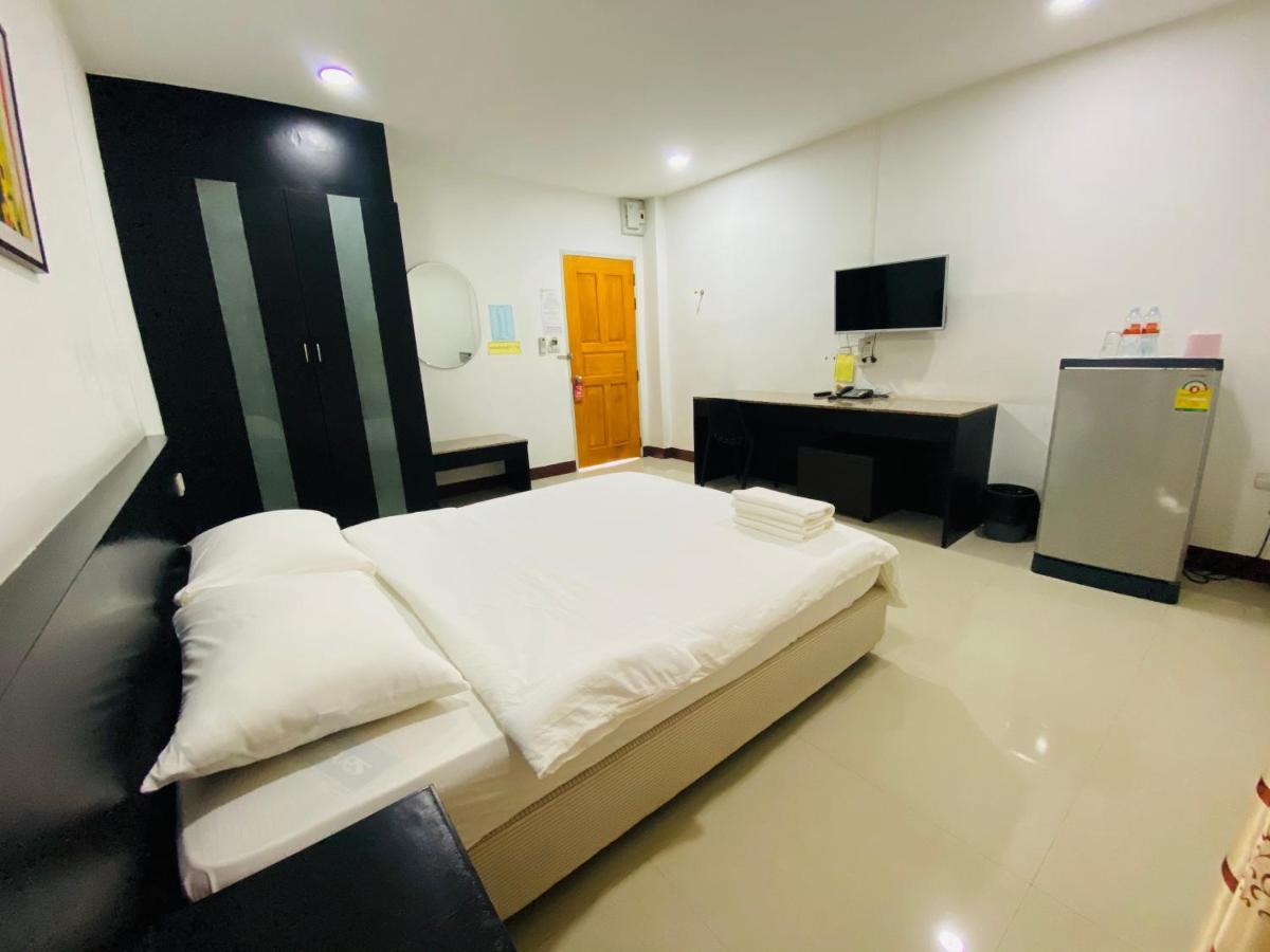 Metha Palace Sakon Nakhon Ngoại thất bức ảnh