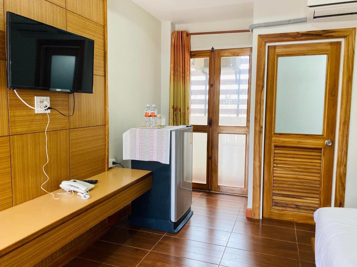 Metha Palace Sakon Nakhon Ngoại thất bức ảnh